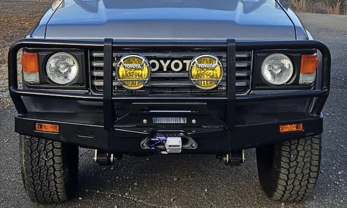 FJ62 Land Cruiser