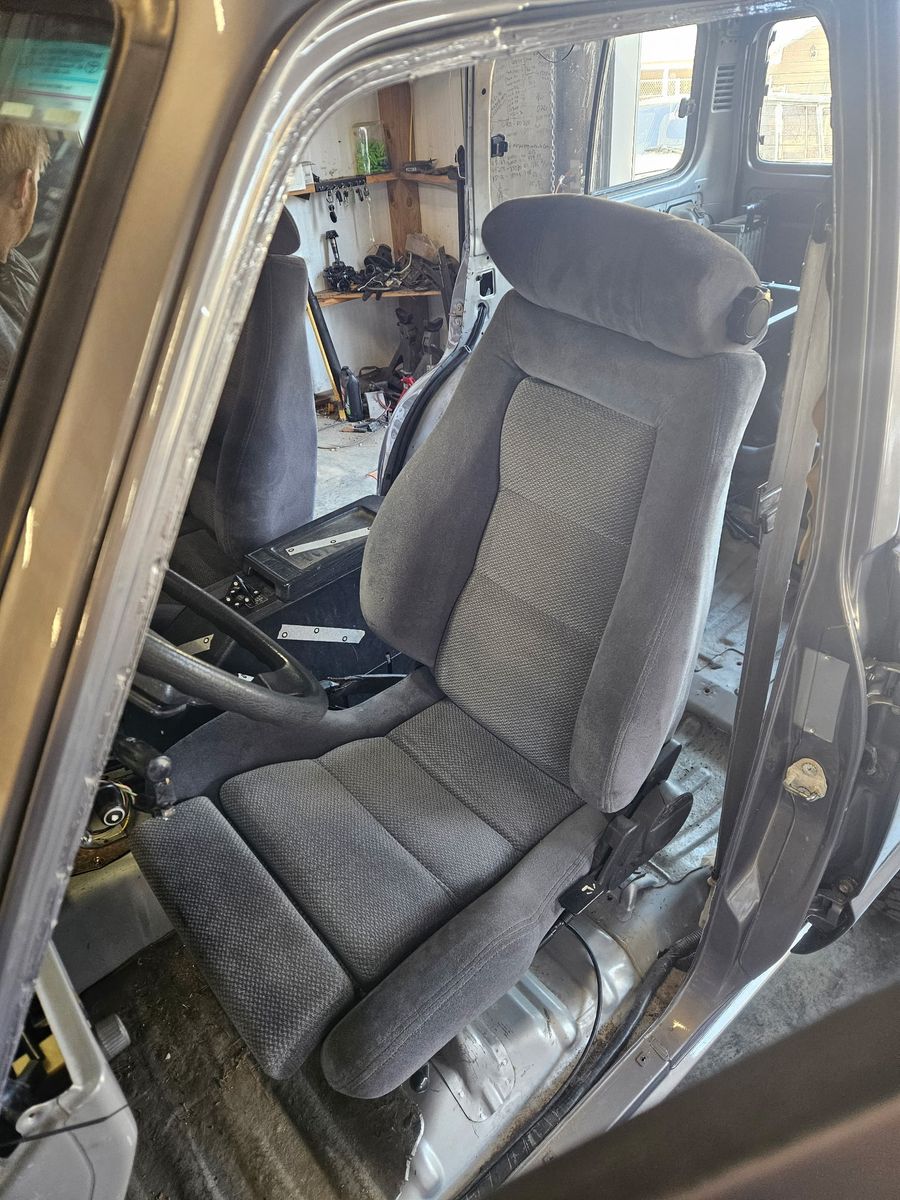 Front seat fitment